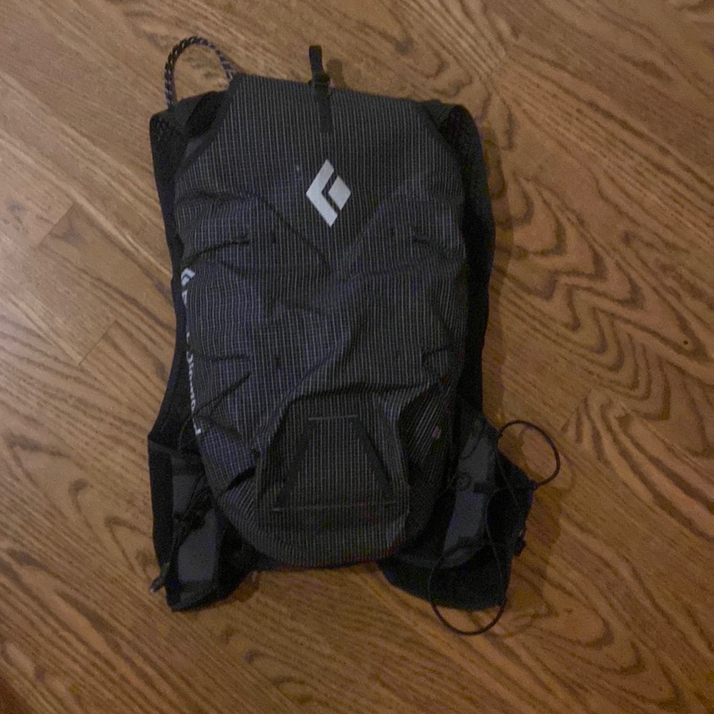 Running pack. Black Diamond. Distance 8. Used on 2 trips